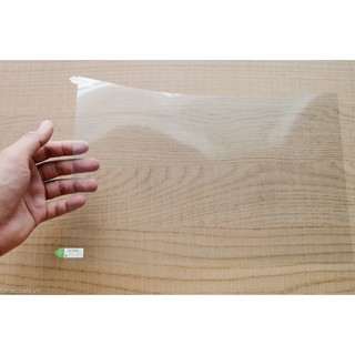 Dán màn hình Macbook Pro 16inch