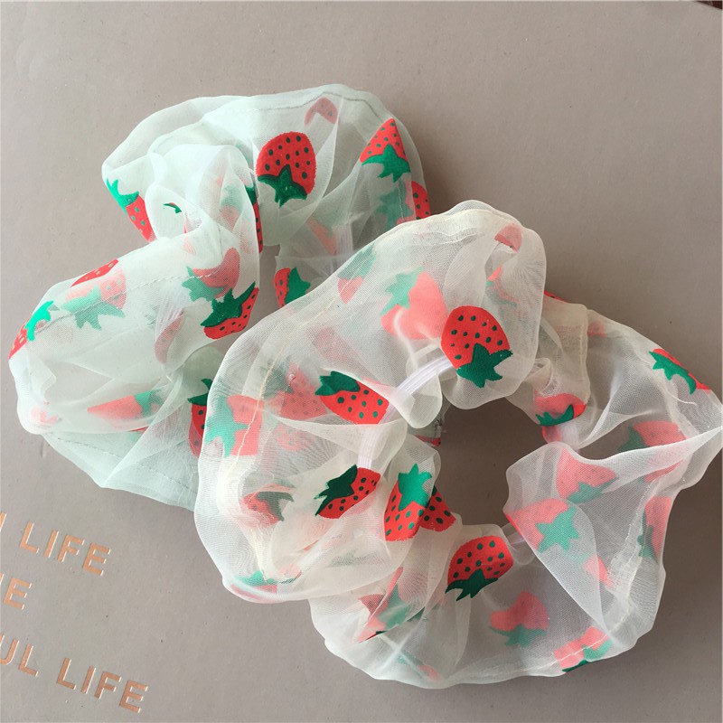 [Mã FASHIONCB231 hoàn tối đa 30K xu đơn 99K] Dây buộc tóc trang trí họa tiết dâu tây xinh xắn | BigBuy360 - bigbuy360.vn