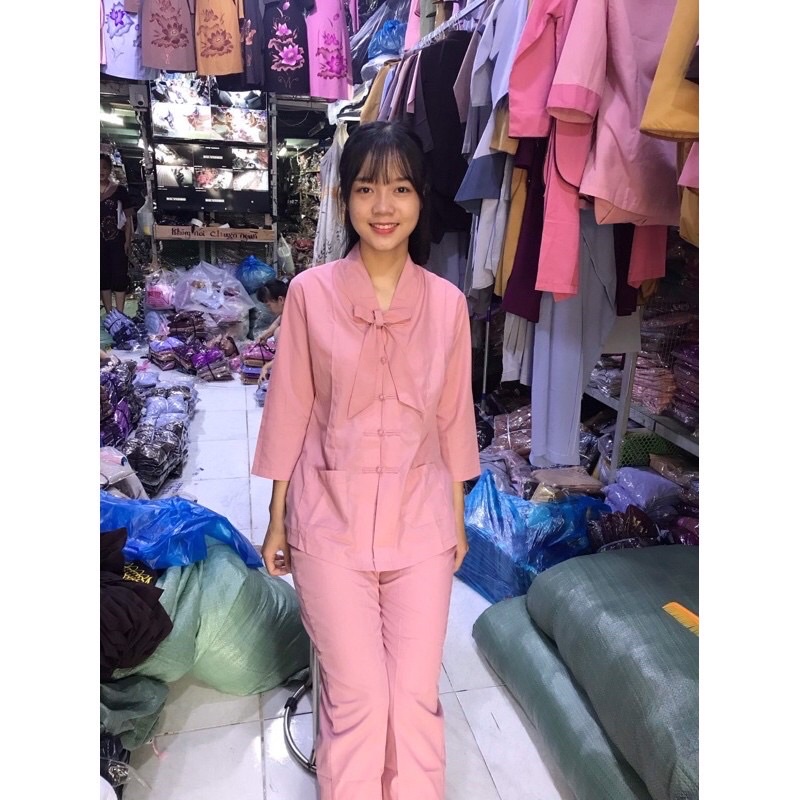 Đồ lam đi chùa la Hán nơ