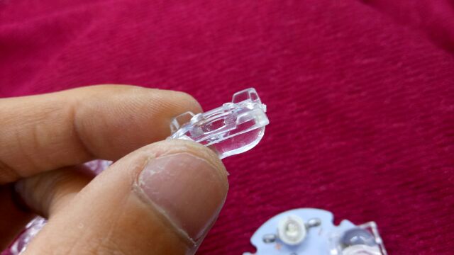 Choá gôm sáng oval, acrylic