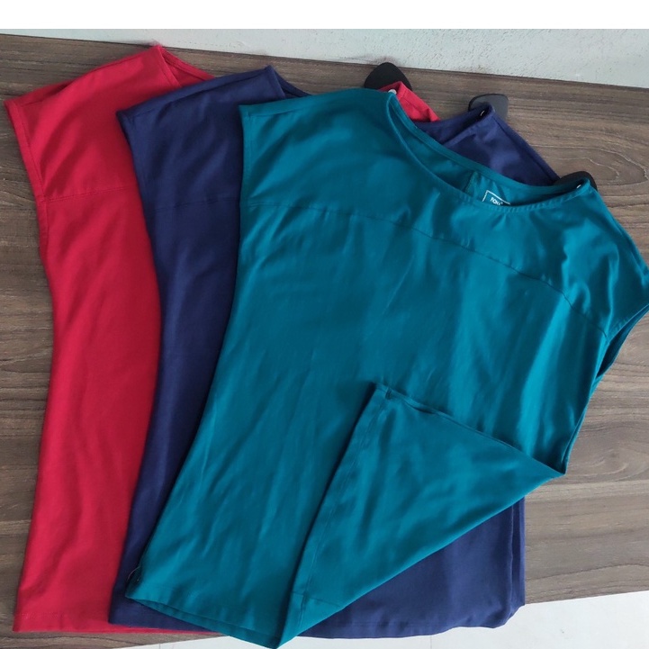 Áo phông nữ dáng suông FIONA áo thun cổ tròn tay liền chất liệu cotton mềm mịn màu sắc trẻ trung F522177