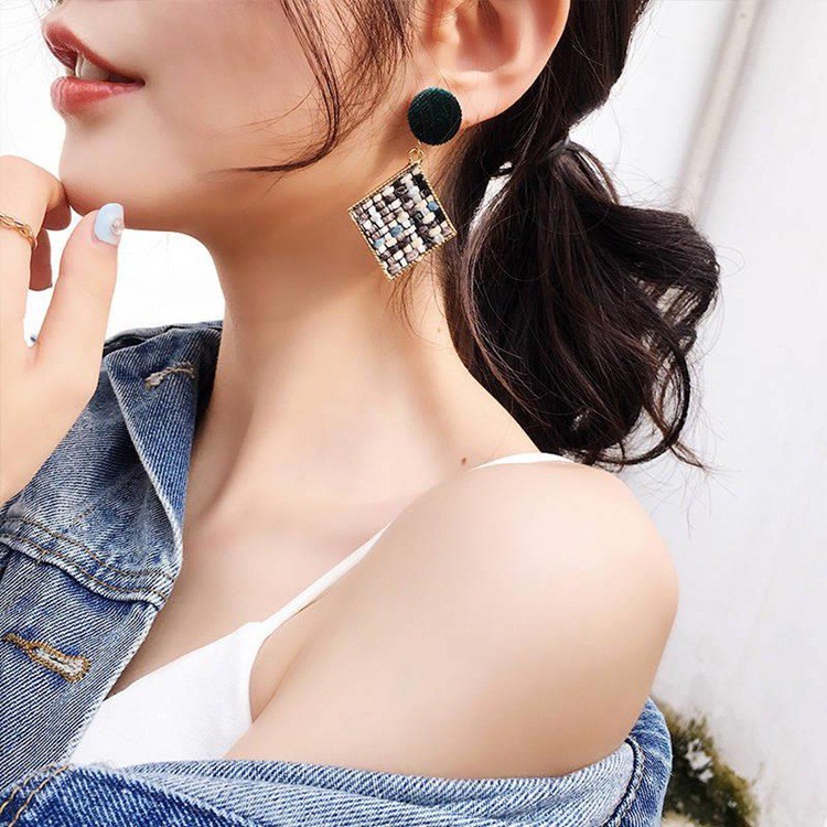 Bông tai thời trang phong cách Hàn - HT249