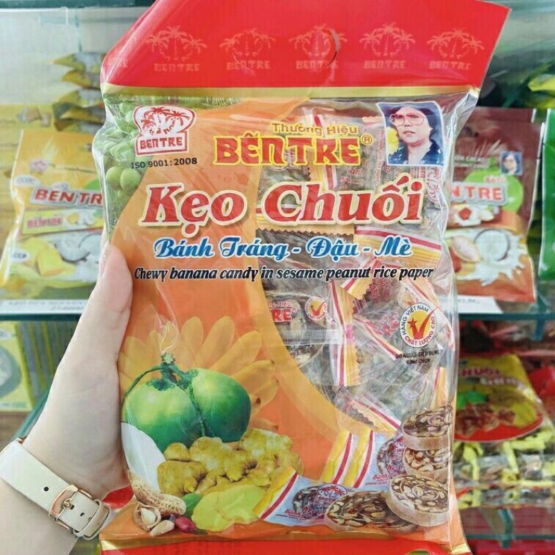 Kẹo chuối cuộn bánh tráng, đậu, mè Bến Tre túi 450g - Đặc sản Bến Tre