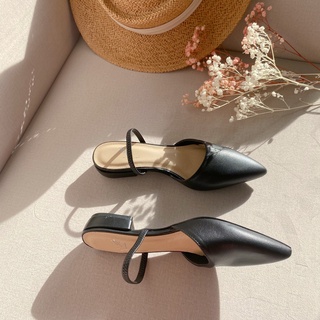 [ Rẻ vô địch] Sandal Bít Mũi Đế Thấp - YUME G0002