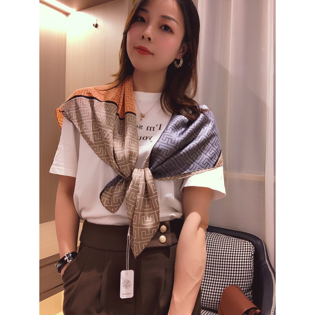 Khăn Choàng Vải Lụa Hình Vuông 90x90cm