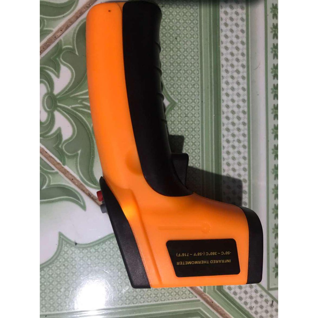 Súng đo nhiệt độ bằng tia hồng ngoại không tiếp xúc GM320 -50~380 độ