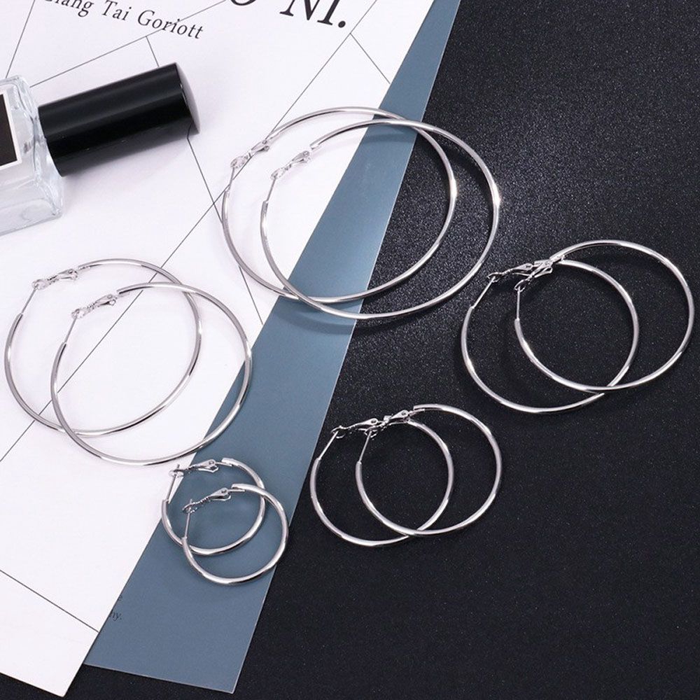 Khuyên tai móc vòng lớn phong cách rốc cá tính