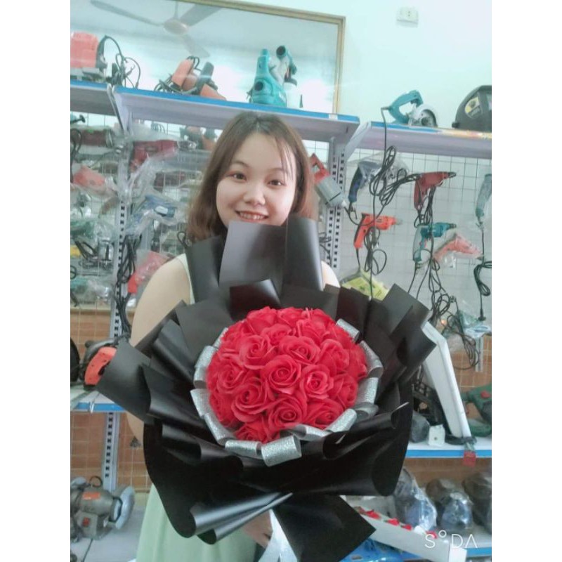 Bó 30 bông hoa sáp như hình