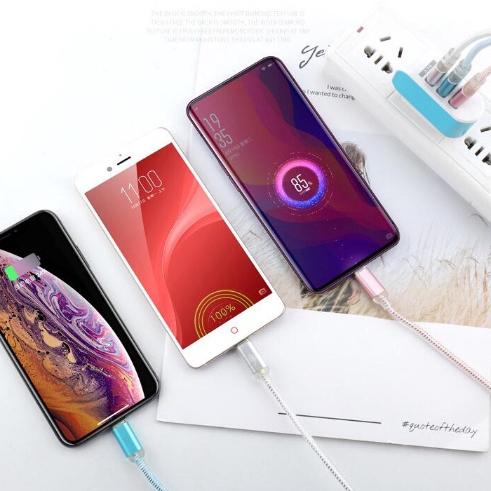 Cóc sạc 3 cổng usb tiện dụng, đầu cấm tròn