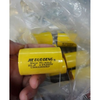 2 tụ phân tần loa 22uf 250v