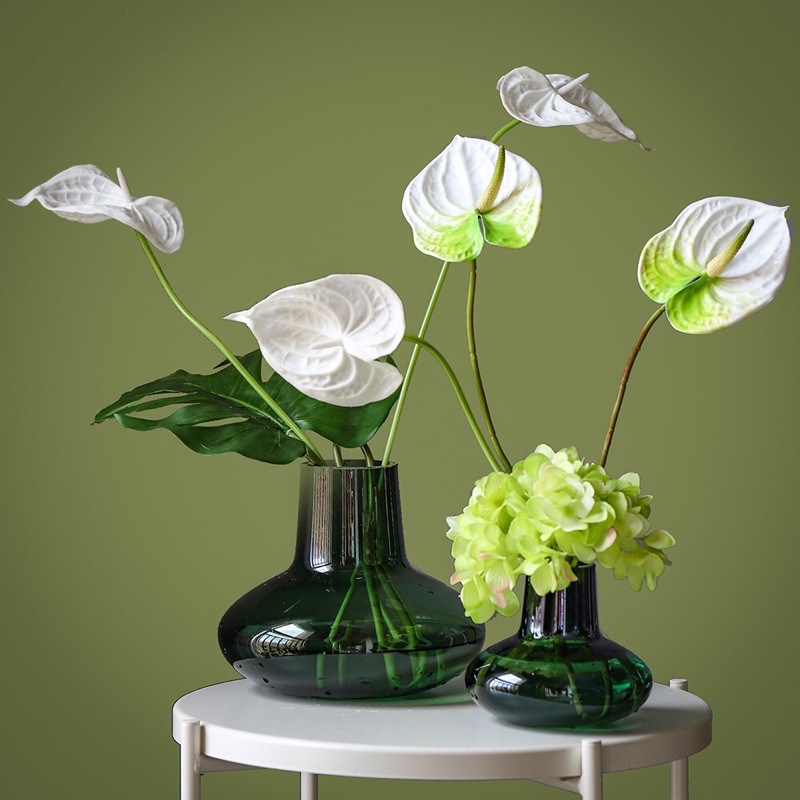 Lọ cắm hoa thuỷ tinh trang trí phòng khách phong cách Bắc Âu