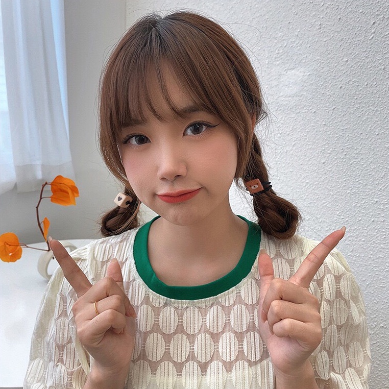 Set 2 cột tóc hình vuông họa tiết gấu và tim Hàn Quốc Mua Tất (muatatshop)