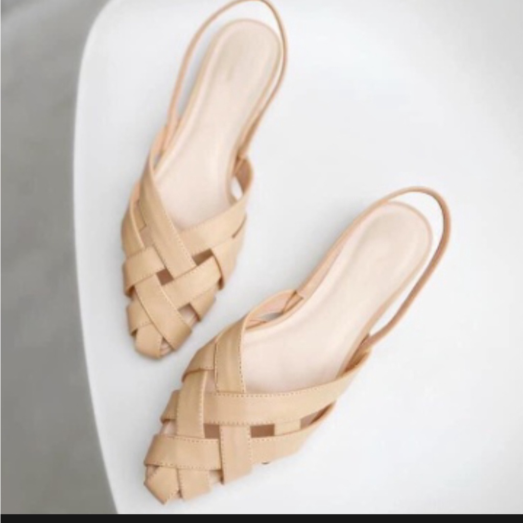 FREESHIP Sandal nữ đế bệt quai đan bít mũi hàng hot 104