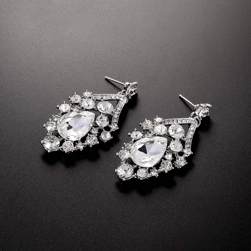 Bộ Vòng cổ + Bông Tai HìNh GiọT NướC ĐíNh Đá Sang TrọNg