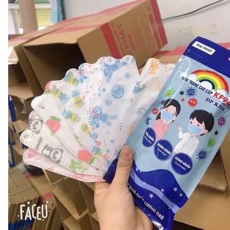 Set 10 Khẩu Trang KF94 4D bảo vệ an toàn cho bé