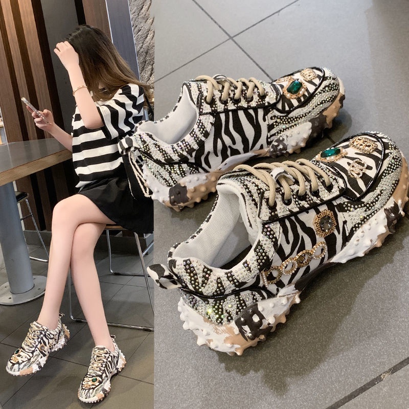 Oeggeo shop Giày Sneaker Cổ Thấp Đế Dày Đính Đá Cho Nữ
