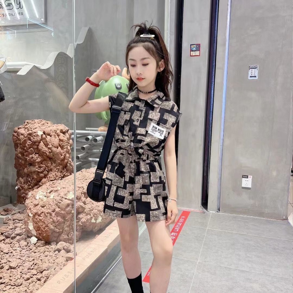Set Đồ Bộ Bé Gái Mùa Hè 2022 Gồm Áo Thun Sát Nách Kẻ Caro + Quần Ngắn Cho Bé Gái 3-5 Tuổi 6-8 Tuổi 9-12 - 14 Tuổi