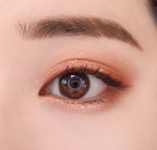 Phấn mắt Holika Foil Shock Shadow