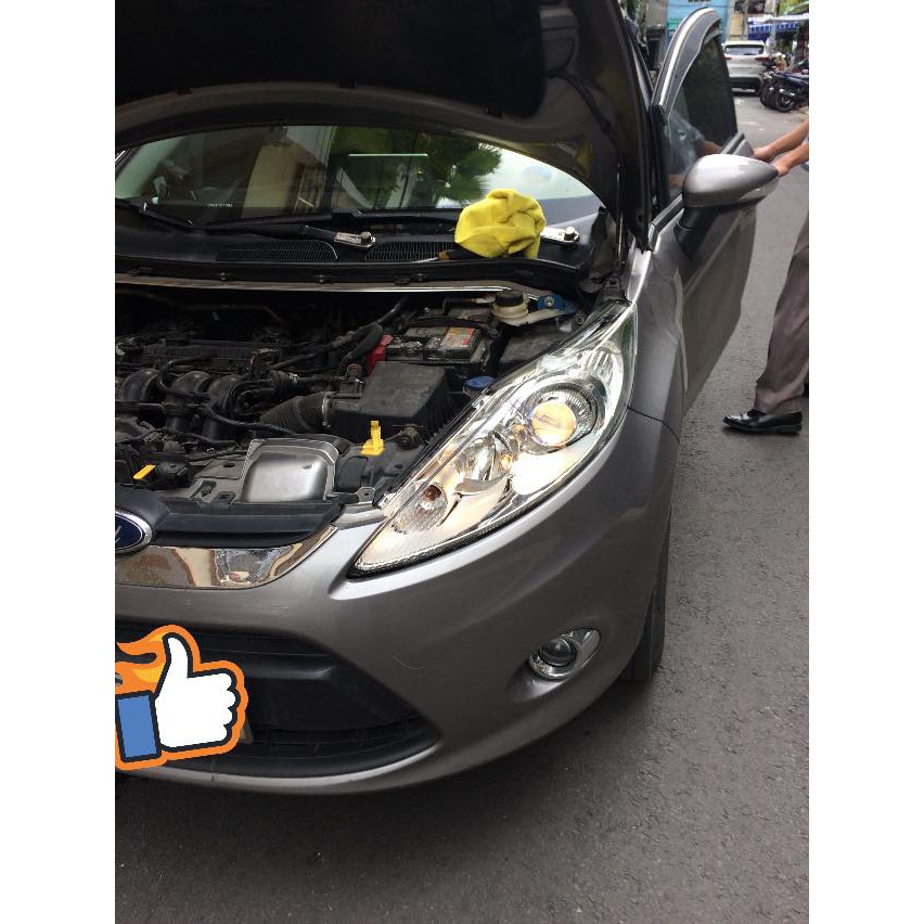 Cặp Đèn pha trái + phải Ford Fiesta 2011, Bi cầu