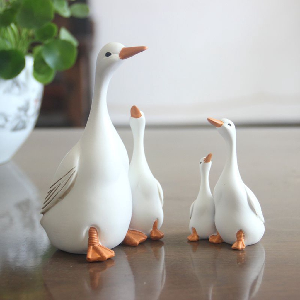 Set 2 tượng hình chú vịt bằng nhựa resin dành cho trang trí