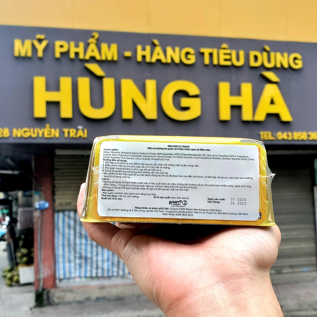 Mặt nạ đắp mặt, mặt nạ dưỡng trắng da, cải thiện thâm sạn, đốm nâu Melano CC Rohto 20 miếng