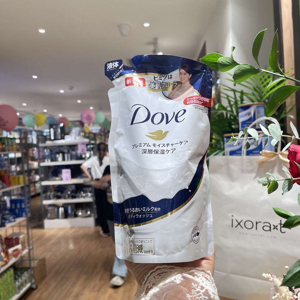 Sữa tắm Dove Nhật túi refill   dưỡng ẩm trắng sáng da hương hoa, đào, vani, cho da nhạy cảm