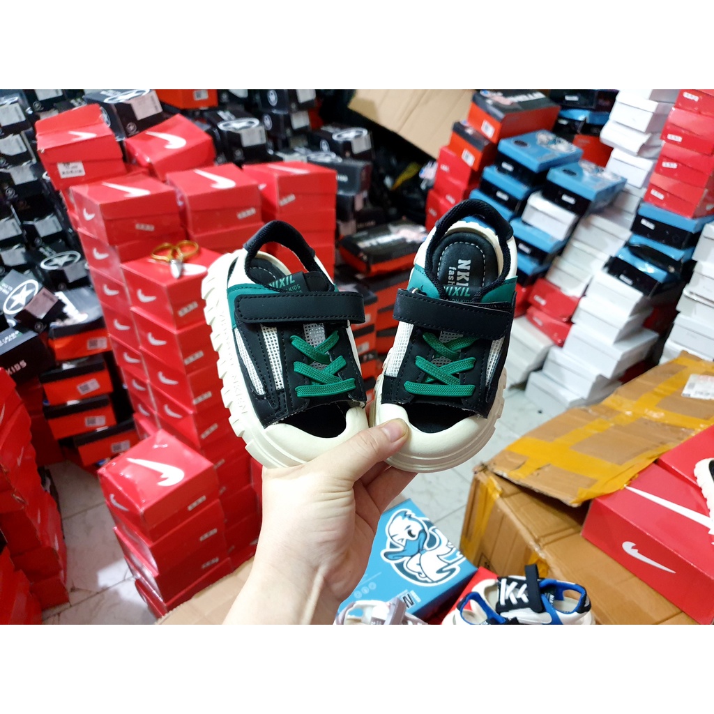 Dép sandal quai hậu mũi cao, chống vấp chống trơn cho bé trai bé gái 328
