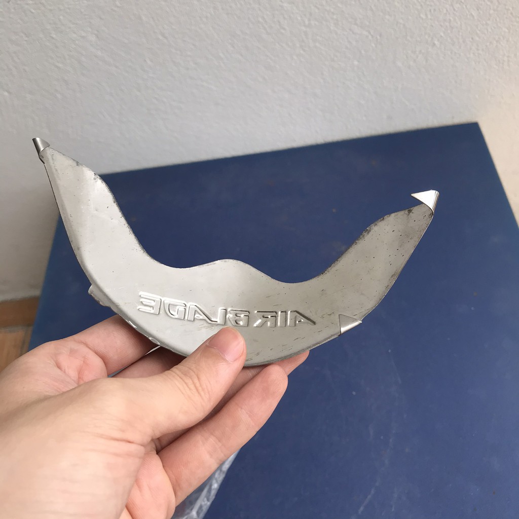 Inox bảo vệ đuôi | Chụp mỏ đuôi dè sau xe AirBlade | Air Blade các đời 2011-2013-2016-2020