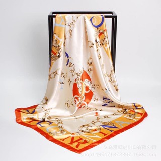 khăn lụa banada order