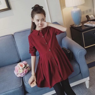Áo váy sơ mi bầu, màu đỏ đô quyến rũ cho các mẹ nha.bầu vẫn phải đẹp, xinh lung linh xuống phố , ngây ngất mọi ánh nhìn.