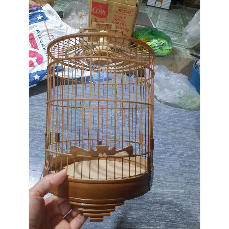 Khuyên đầu bằng đục cửa rơi