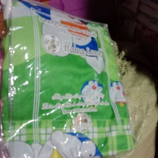 Drap trãi nệm chất vải thun lạnh đủ kích thước.