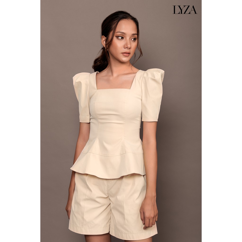 LYZA - Quần Shorts Kem
