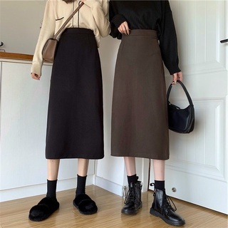 Chân váy midi dáng dài xẻ sau vintage