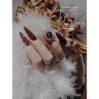 Set charm tròn cô gái