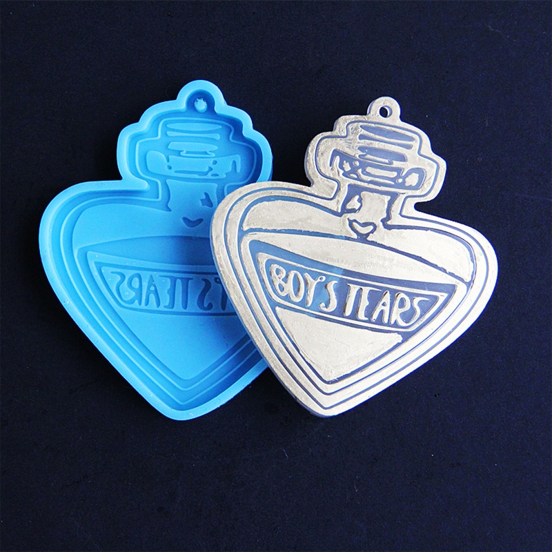 Khuôn Silicone Làm Móc Khóa Hình Chai Nước Ngọt