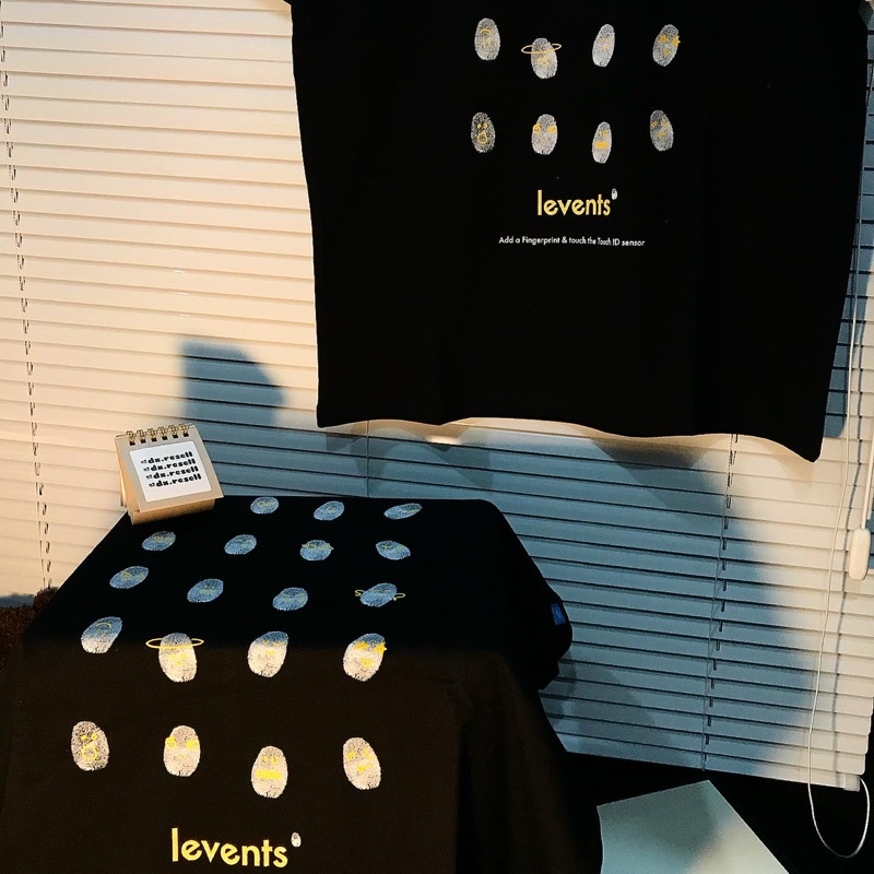 Áo thun LEVENTS® FINGER PRINT TEE / BLACK,GREY,WHITE