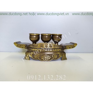 Bộ ngai chén thờ cúng bằng đồng
