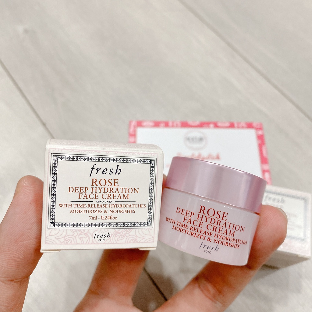 Kem dưỡng ẩm Fresh Rose Deep Hydration Face Cream