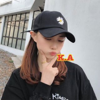 Mũ lưỡi trai hoa cúc