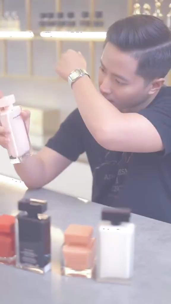 Nước hoa nữ Narciso Rodriguez Pure Musc For Her EDP chiết 10ml (Nar trắng) tinh khiết thơm lâu | BigBuy360 - bigbuy360.vn