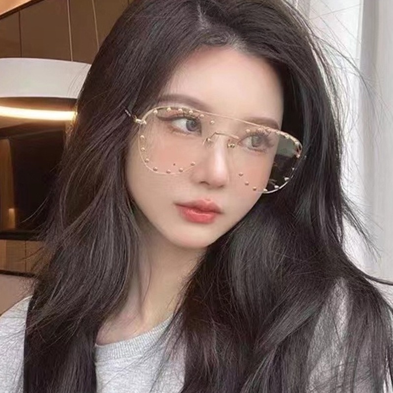 Kính Mát Gọng Kim Loại Thời Trang Retro Cho Nữ