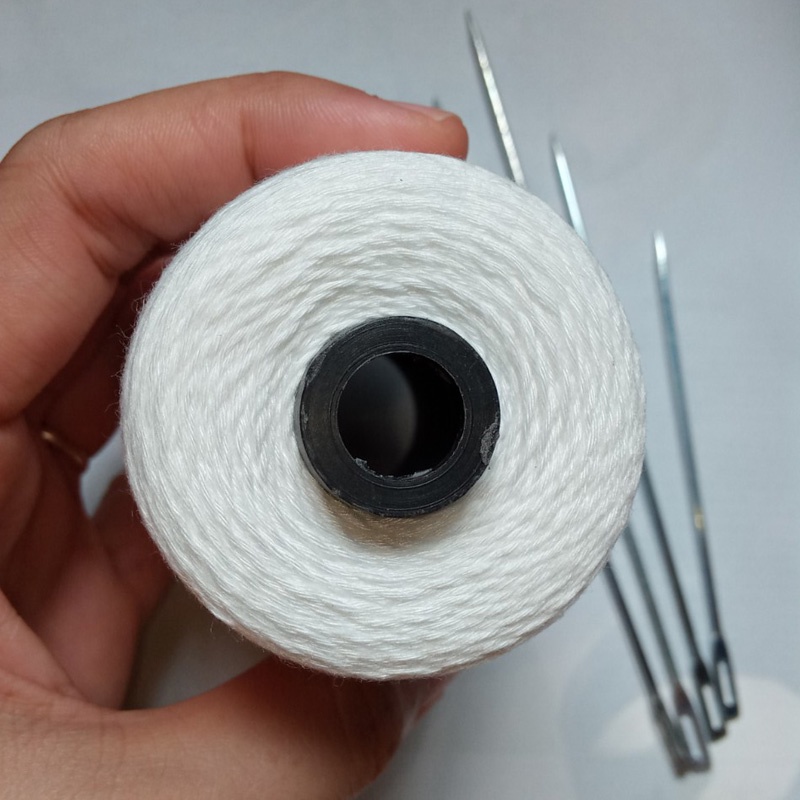 Chỉ may và kim may bao bì