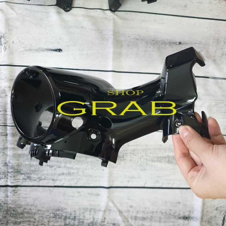 Gáy - Ốp tay lái dưới xe CUB đời mới  Ốp đầu dưới xe Cub 81 đời mới - SPG