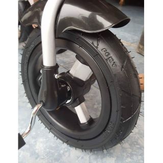 Bánh xe đạp SKIDS Edgar gồm săm và lốp