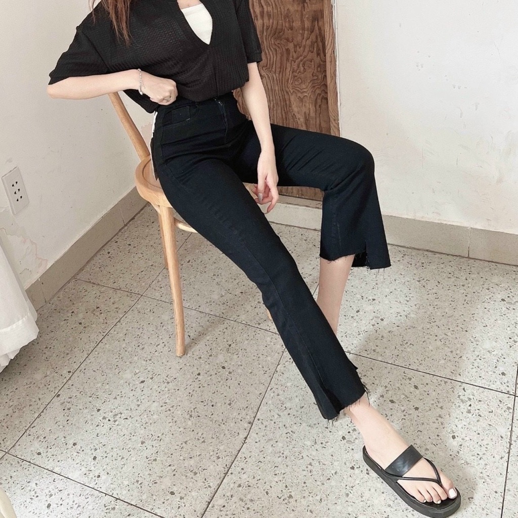 Quần jeans ống loe - pass rách gấu màu đen QJ638
