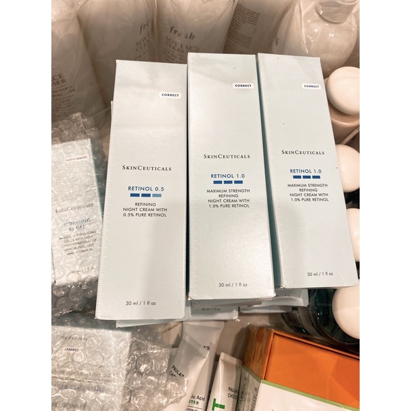 Kem trẻ hóa da và giảm mụn SkinCeuticals Retinol 30ml các nồng độ