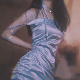VÁY 2 DÂY LỤA BÓNG NHÚN HÔNG EO.