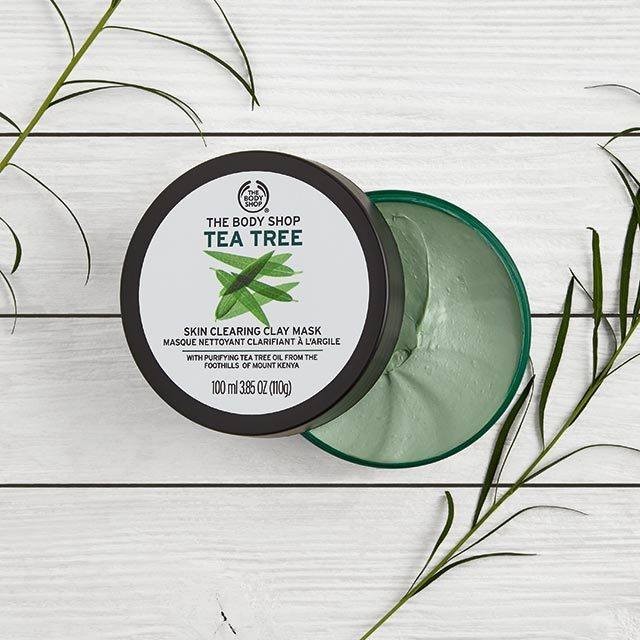 MẶT NẠ ĐẤT SÉT THE BODY SHOP TEA TREE SKIN CLEARING CLAY MASK