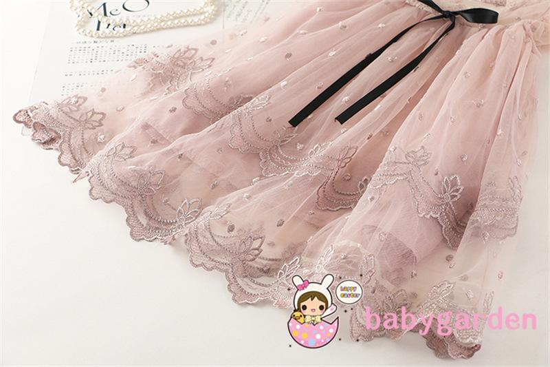 Đầm Sát Nách Ren Hoa Cho Bé Gái